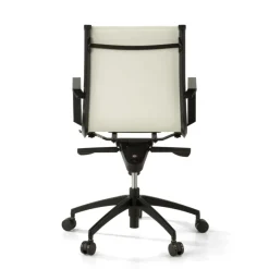 Poltrona da ufficio design Brenton, schienale basso, struttura nera, ecopelle