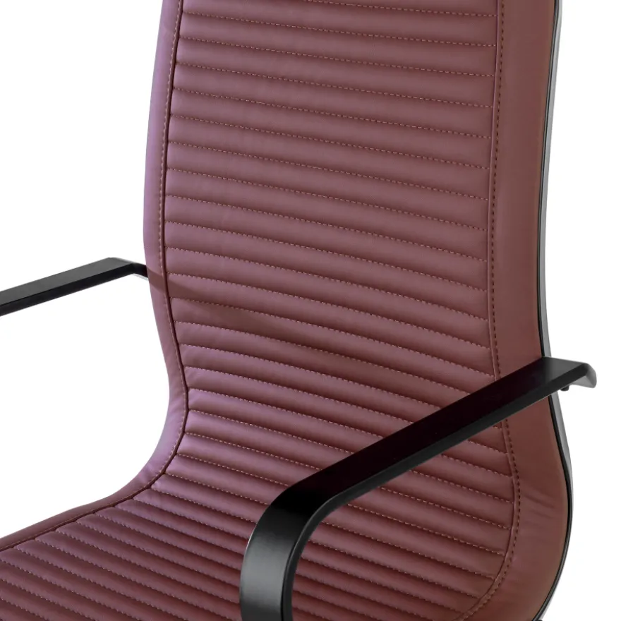 Poltrona da ufficio design Brenton, schienale alto, struttura nera, ecopelle