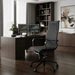 Poltrona da ufficio design Brenton, schienale alto, struttura nera, ecopelle