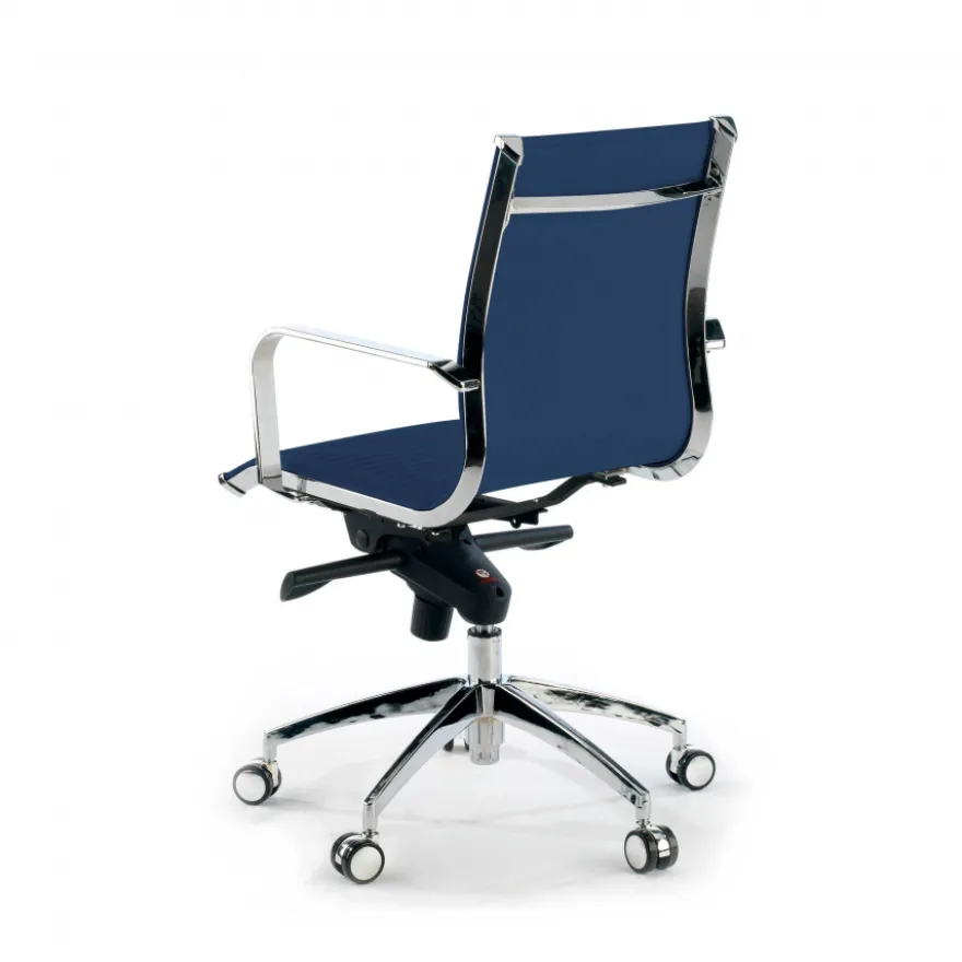 Poltrona ufficio design Brenton, telaio in acciaio, schienale basso
