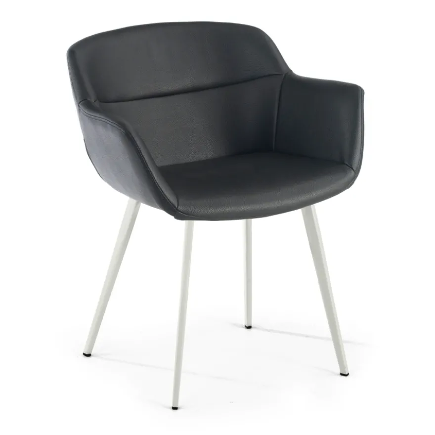 Poltroncina ufficio Ores, Gambe nere, Confortevole, Pelle