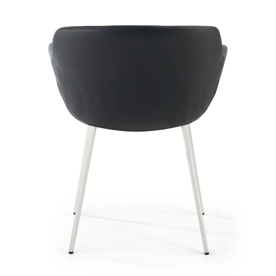 Poltroncina ufficio Ores, Gambe nere, Confortevole, Pelle