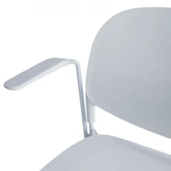 Sedia da Conferenza con braccioli Nadya, Pratica e impilabile