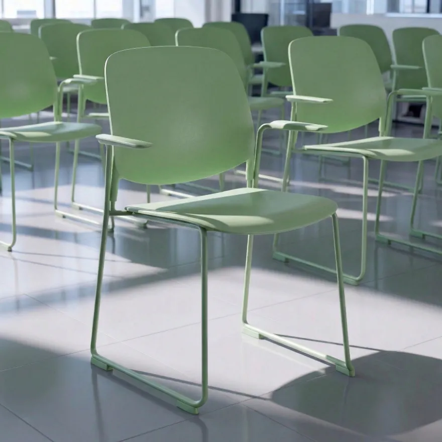 Sedia da Conferenza con braccioli Nadya, Pratica e impilabile