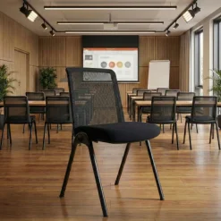 Sedia da conferenza Dora con schienale in rete, impilabile