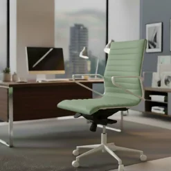 Sedia da ufficio Design Cagliari, struttura bianca, schienale basso, ecopelle