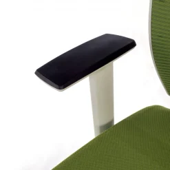 Sedia da ufficio ergonomica Akira white, meccanismo syncro