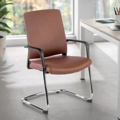 Sedia Ospiti Ufficio Bali, schienale ergonomico similpelle