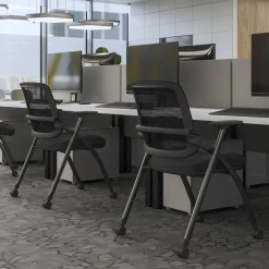 Sedia pieghevole Smart con schienale in rete, impilabile e con ruote
