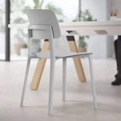 Sedia Sala d'Attesa Etna, design minimalista e impilabile