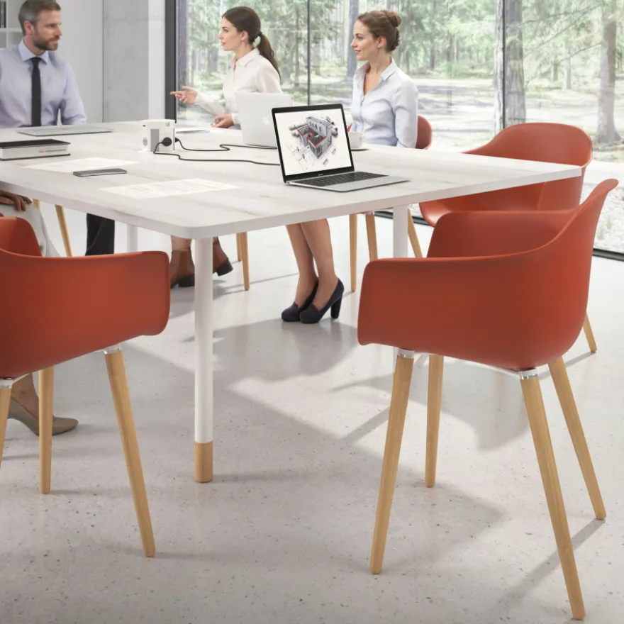 Sedia Scandinava Alice, Gambe in Legno