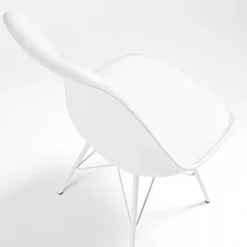 Sedia scandinava Norway, design, gambe in metallo