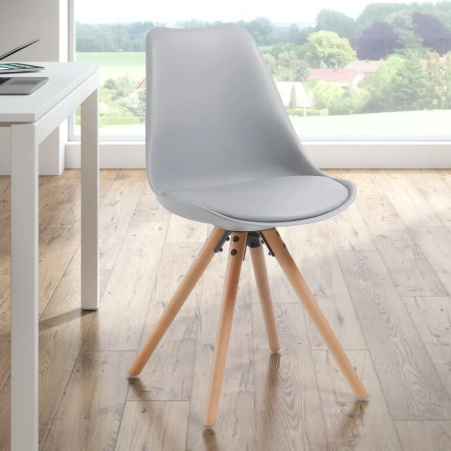Sedia scandinava Norway, design, gambe in legno