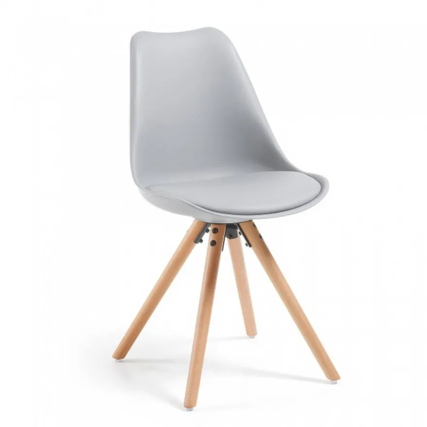 Sedia scandinava Norway, design, gambe in legno