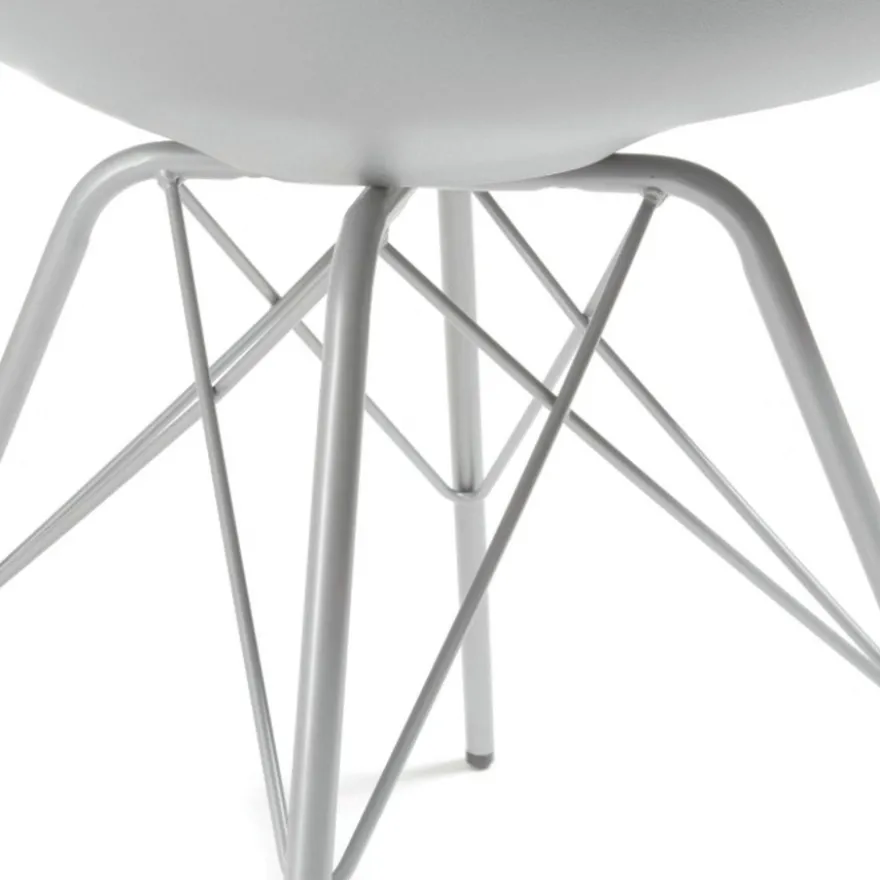 Sedia scandinava Norway, design, gambe in metallo