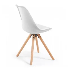 Sedia scandinava Norway, design, gambe in legno
