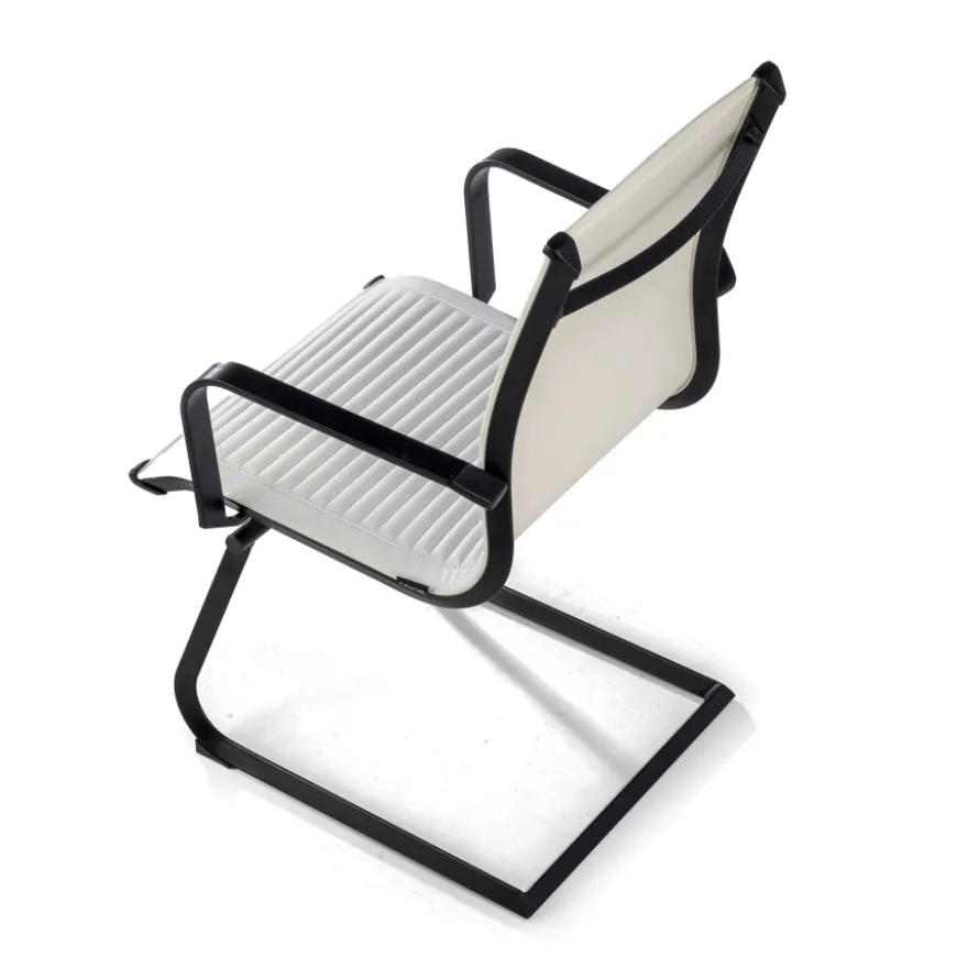 Sedia Ufficio Brenton, struttura nera, ecopelle