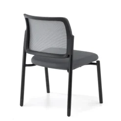 Sedia visitatore Hermes, base a 4 gambe, seduta ampia, schienale in rete