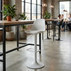 Sgabello alto Norway con gambe in metallo, design moderno