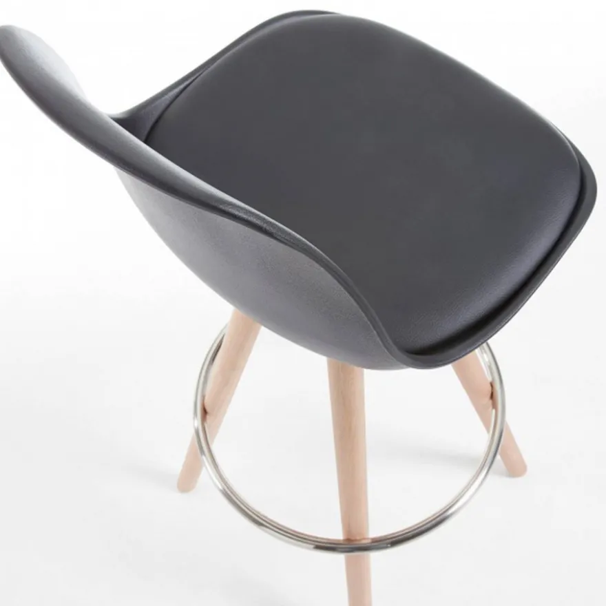 Sgabello alto Norway con gambe in legno, design scandinavo