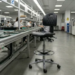 Sgabello da lavoro MaxWork X1, poliuretano rigido, anello poggiapiedi