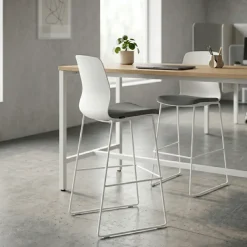 Sgabello da Ufficio Swing, Design elegante, Gambe in metallo